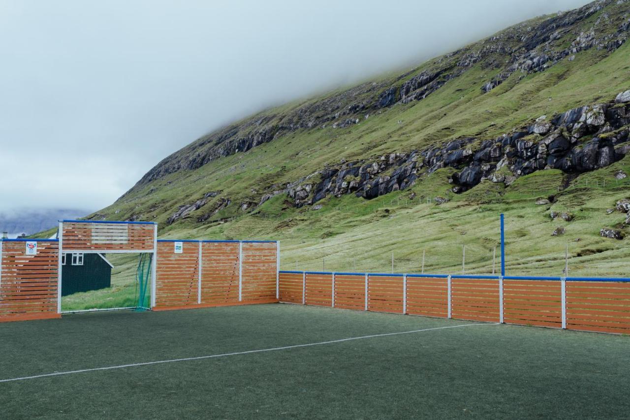 Authentic Faroese House / Unique Location / Nature Hellurnar Exterior photo